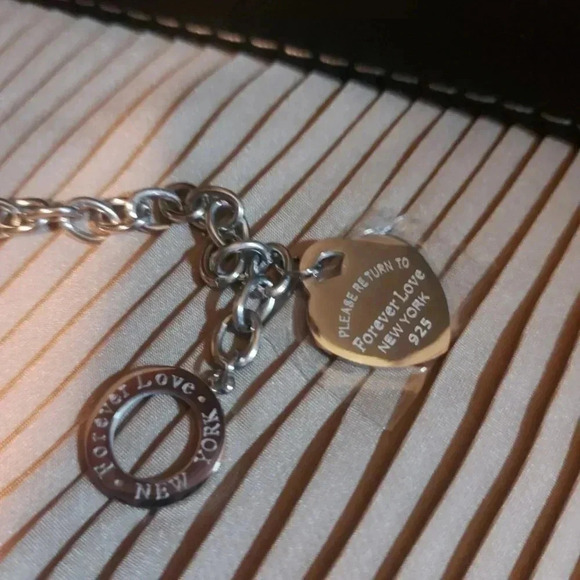 Fashion Heart Charm Silver Stainless  Steel Bracelet - NWOT - Picture 4 of 10